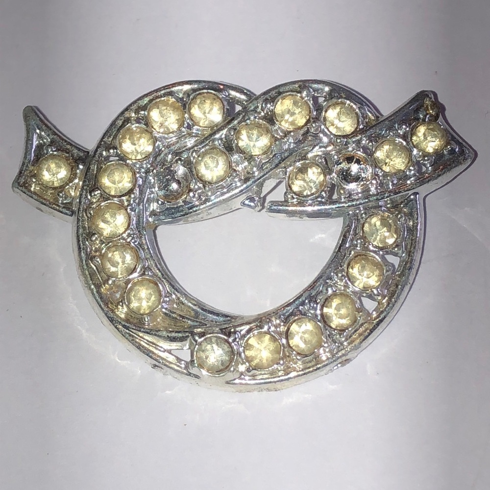 Elegant Vintage Silver Tone CZ Rhinestone Bow Brooch